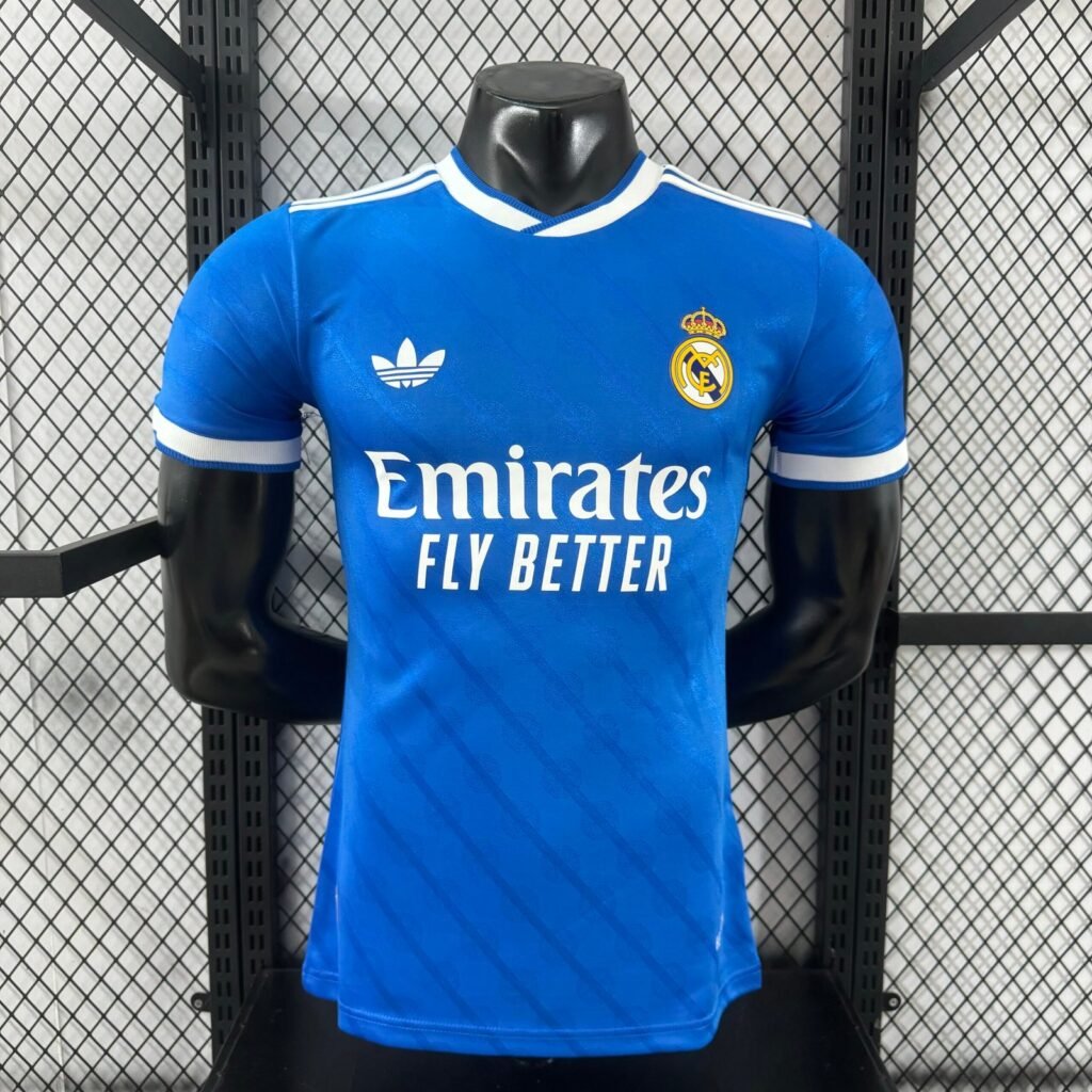 Camiseta Real Madrid 2025/26 Versión Jugador | Pumafy
