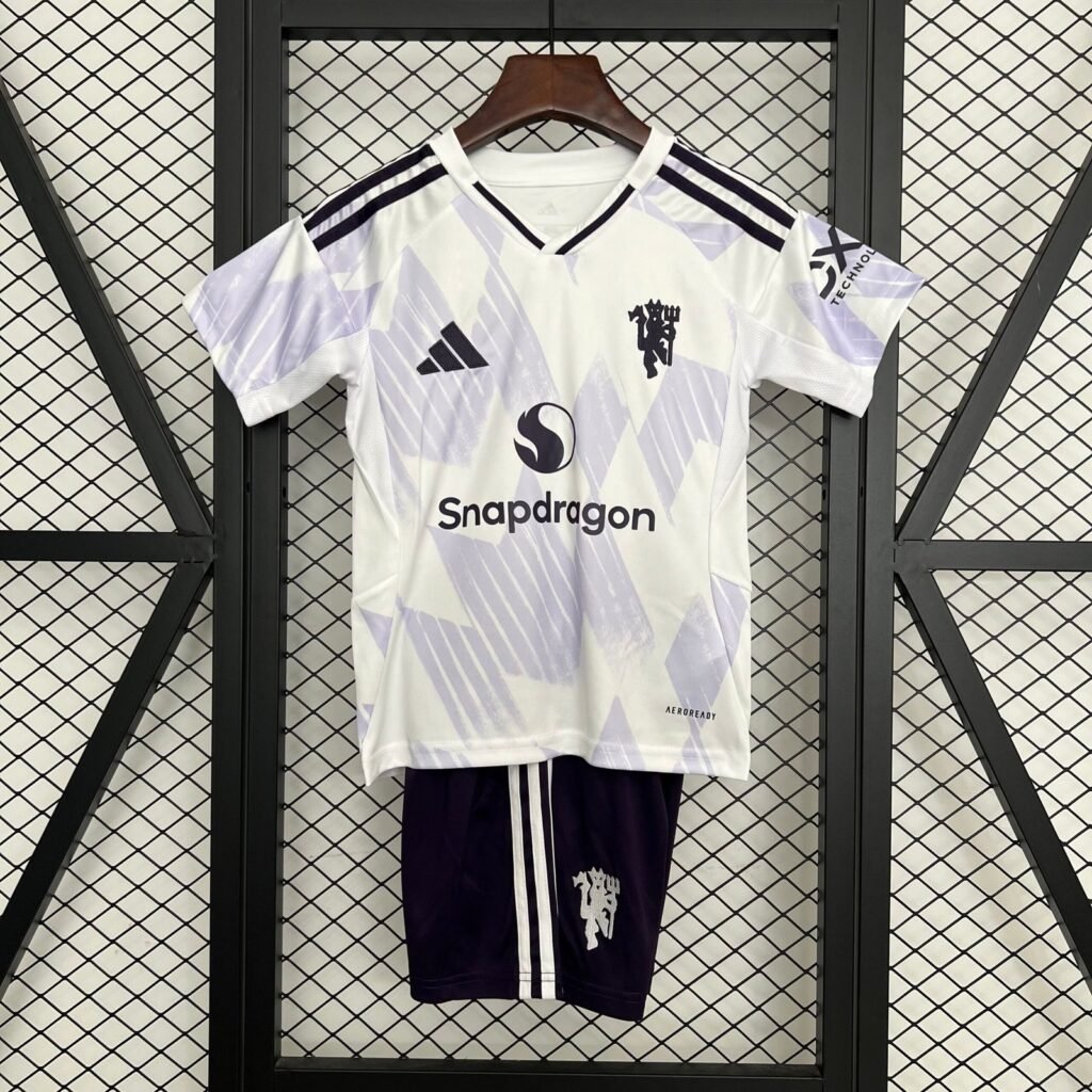 Equipación Infantil Manchester United 2025/26 | Pumafy