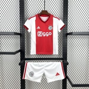 Equipación Infantil Ajax 2025/26 | Pumafy