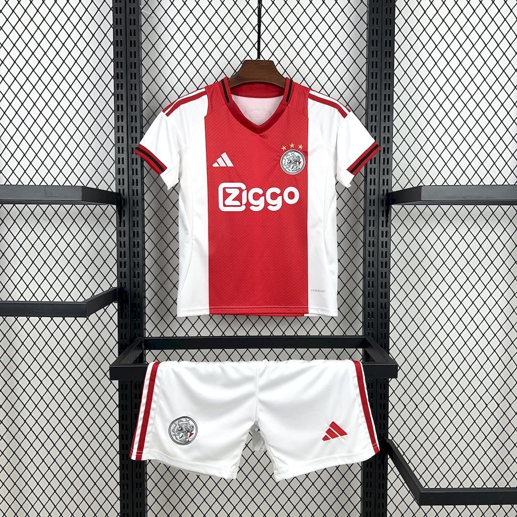 Equipación Infantil Ajax 2025/26 | Pumafy