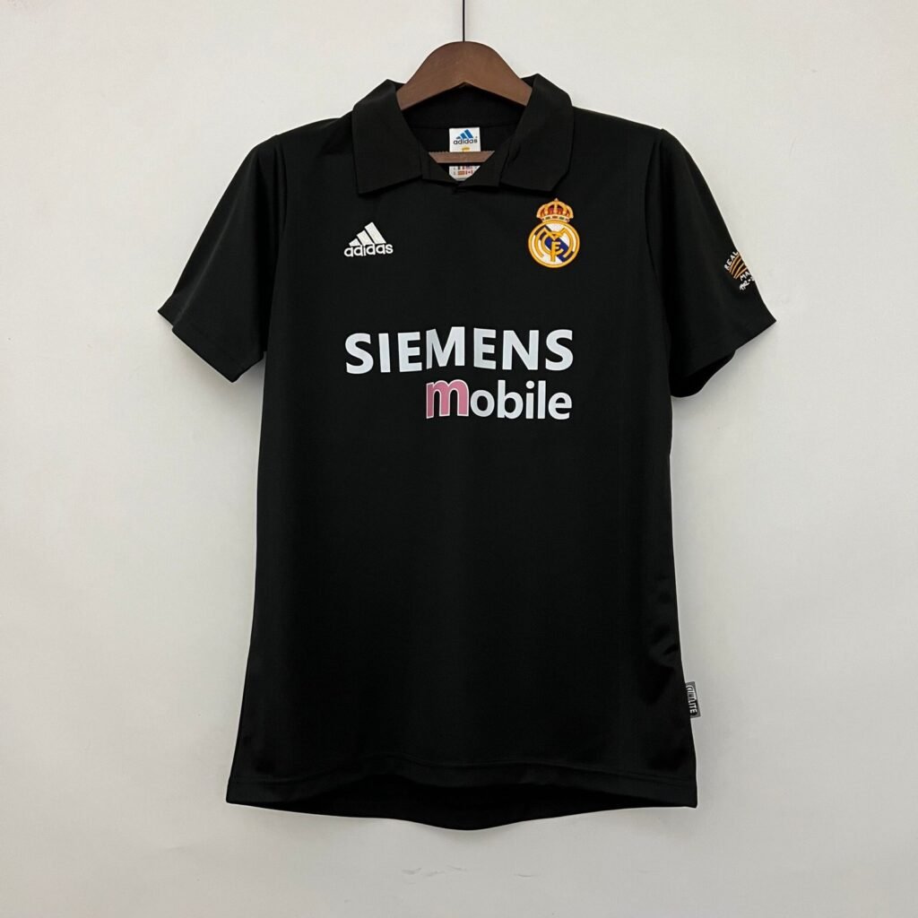Camiseta Real Madrid 2002/03 | Pumafy