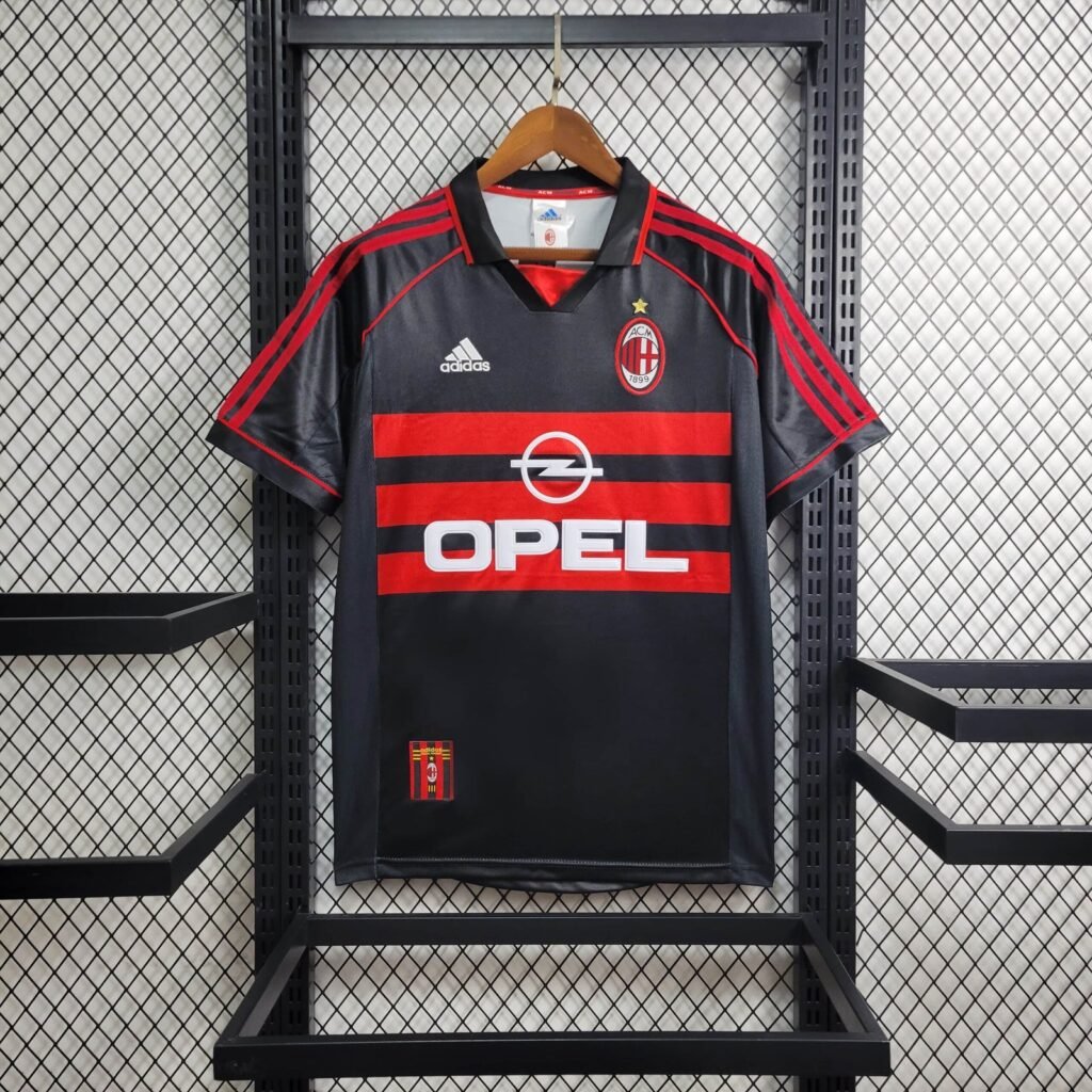 Camiseta Retro Milán 1998/99 | Pumafy