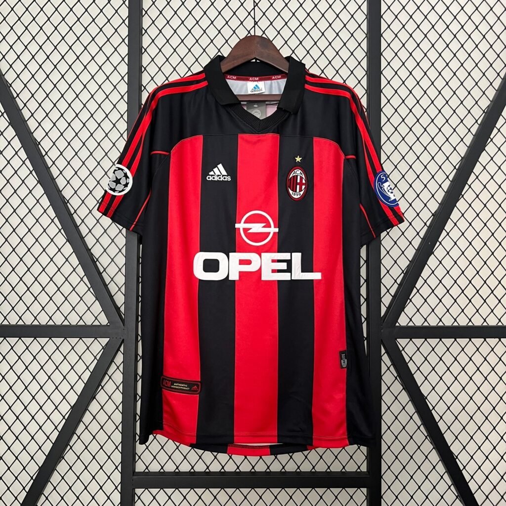 Camiseta Retro Milán 2001/02 | Pumafy