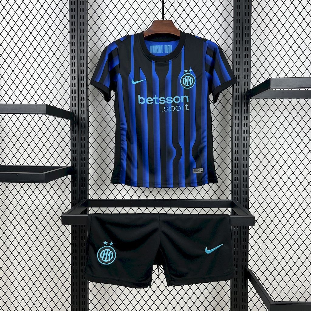 Equipación Infantil Inter De Milán 2025/26 | Pumafy