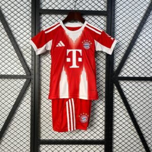 Equipación Infantil Bayern De Múnich 2025/26 | Pumafy