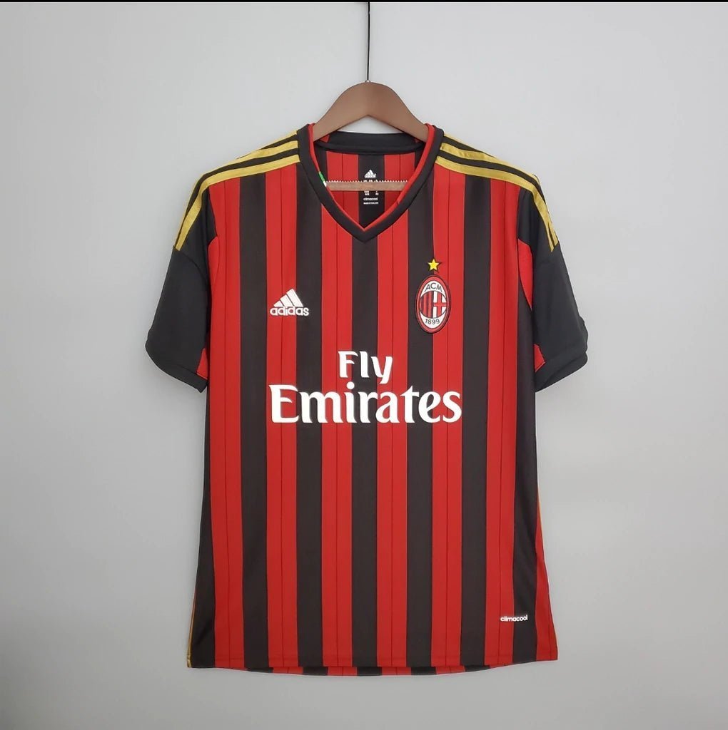 Camiseta Retro Milán 2013/14 | Pumafy