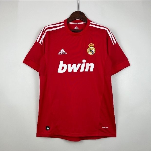 Camiseta Retro Real Madrid 2011/12 | Pumafy