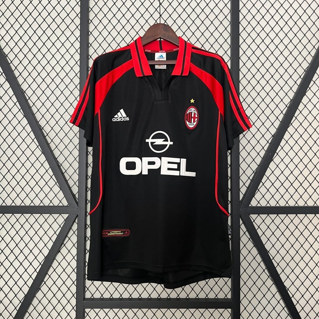 Camiseta Retro Milán 2000/01 | Pumafy