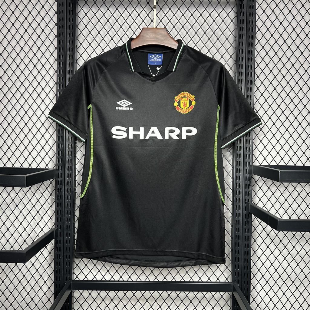 Camiseta Retro Manchester United 1998/99 | Pumafy