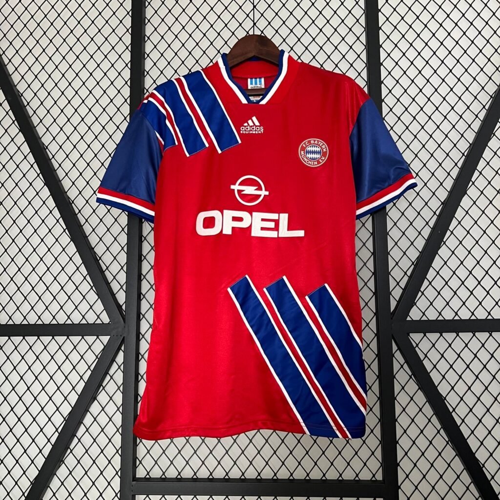 Camiseta Retro Bayern De Múnich 1994/95 | Pumafy