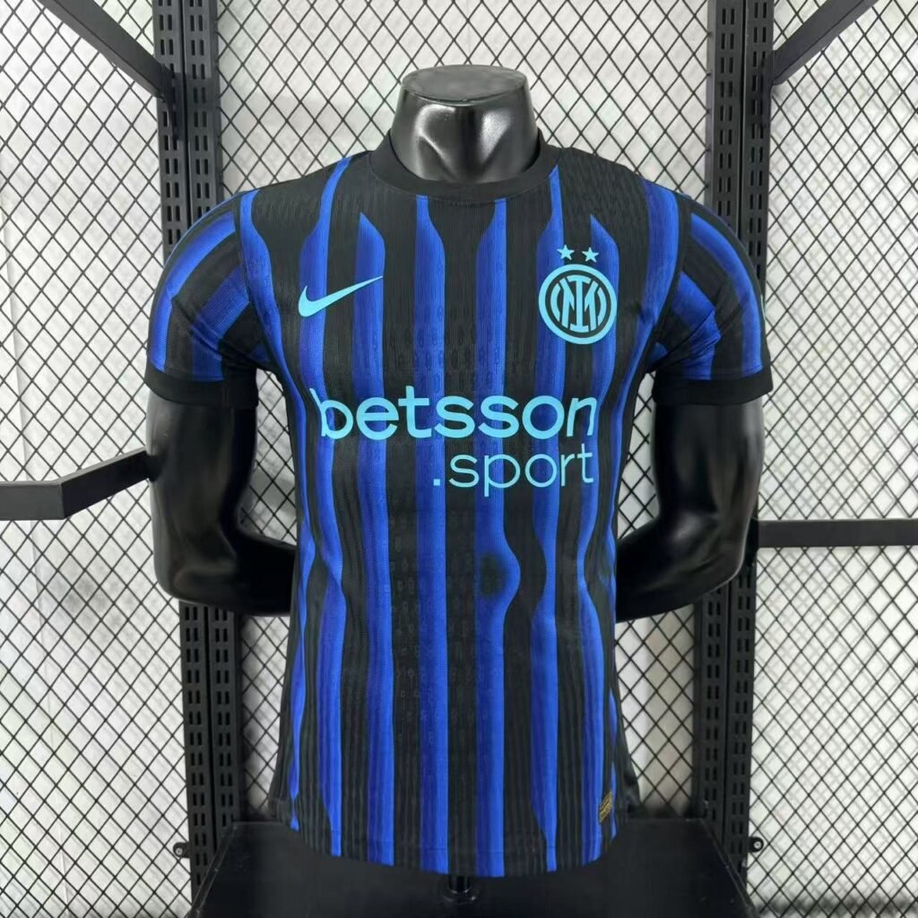 Camiseta Retro Inter De Milán 2025/26 | Pumafy