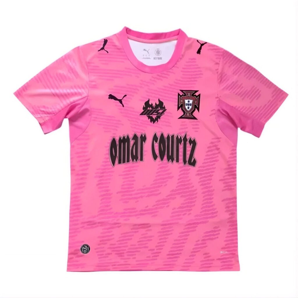 Camiseta Portugal x Omar Courtz
